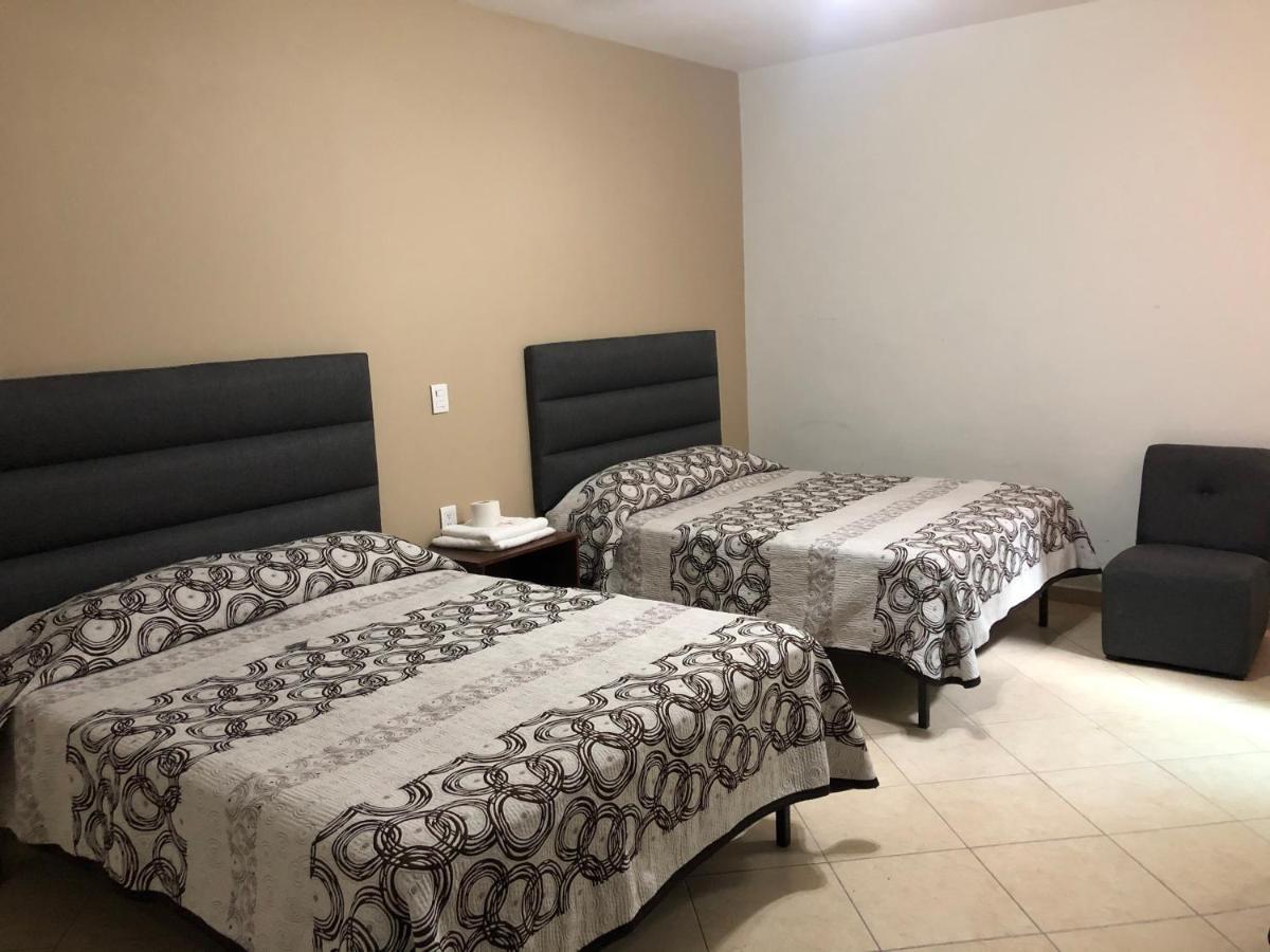 Ruisenor Hotel